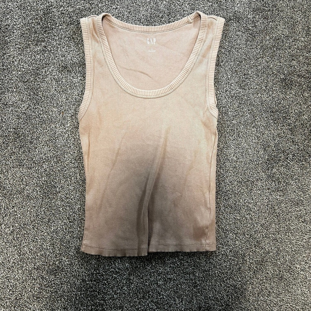 GAP Tank Top Women S Tan Excellent Ribbed Scoop Neck Sleeveless Basic Layering